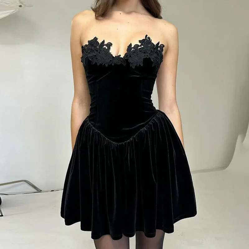 

Women's Sexy Velvet Dress Black Patchwork High Waist Stereoscopic Lace Dress Elegant Strapless Sleeveless Slim Evening Dress