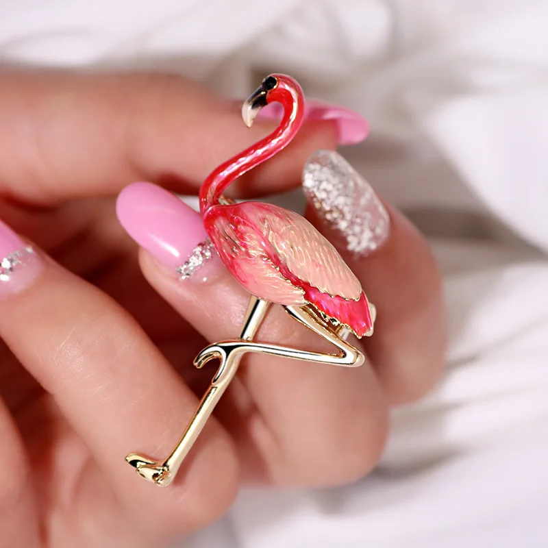 Exotic style oil-drip red flamingo three-dimensional brooch, personalized pin, corsage, women's clothing accessory, in stock