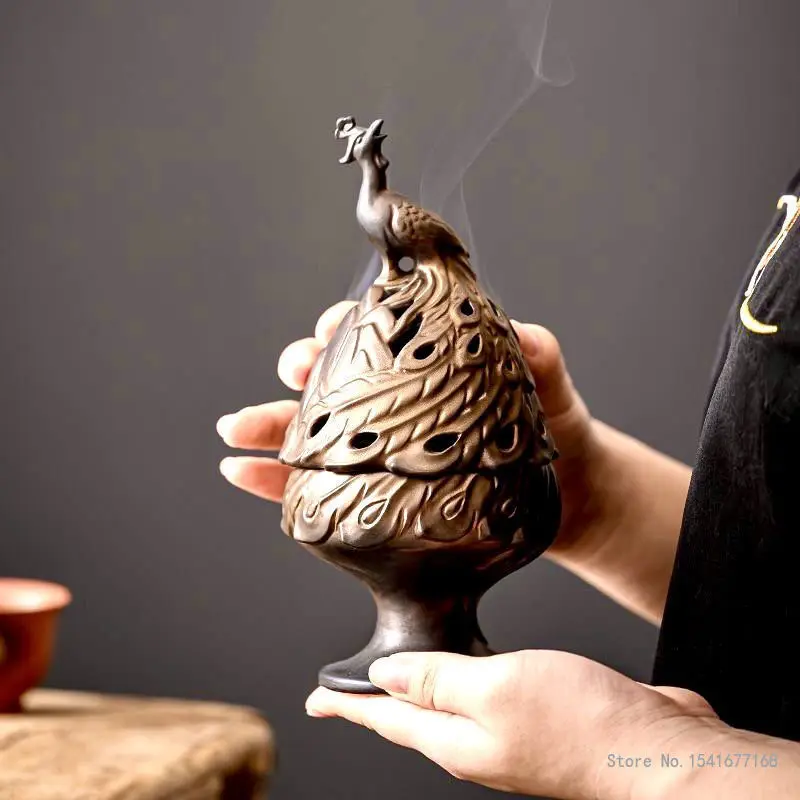 

Chinese Ceramic Peacock Incense Burner, Fragrance Stove, Home Indoor Living Room, Tea Ceremony Craft, Retro Zen Decoration, 1Pc