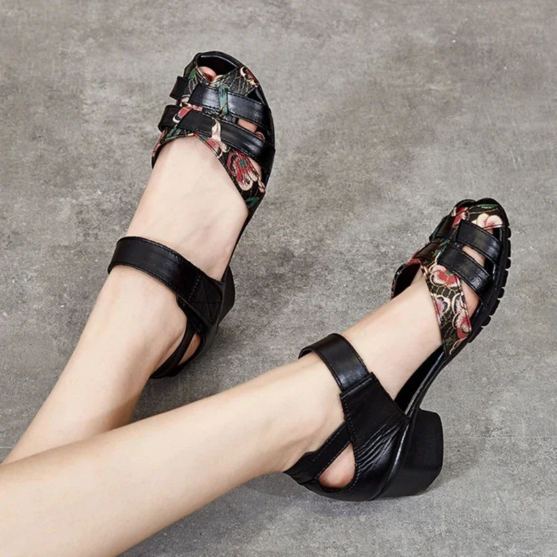 Genuine Leather Sandals Women Thick Heel Sandals Sweet Flowers Woven Fish Mouth Summer Shoes Casual Mother Sandals