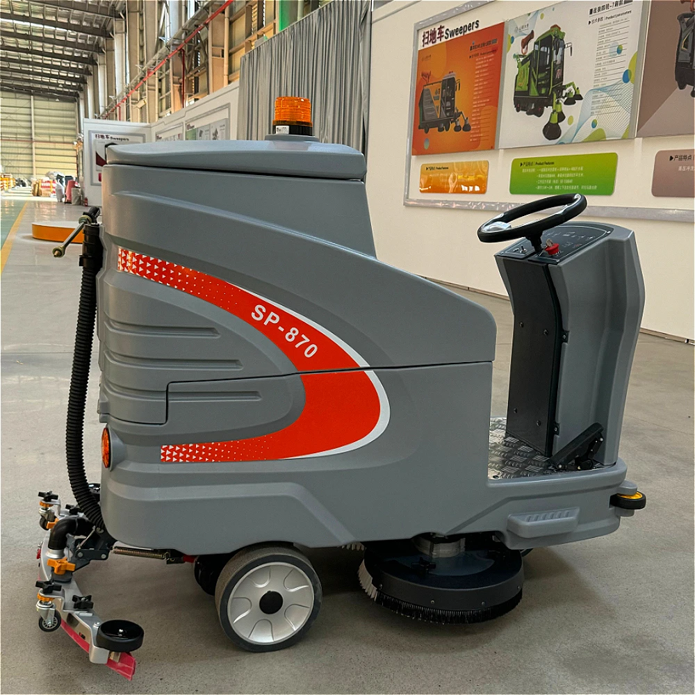 The Best-selling High-quality Model 870 Ride-on Floor Scrubber Is Suitable for Cleaning Warehouse and Factory Floors.
