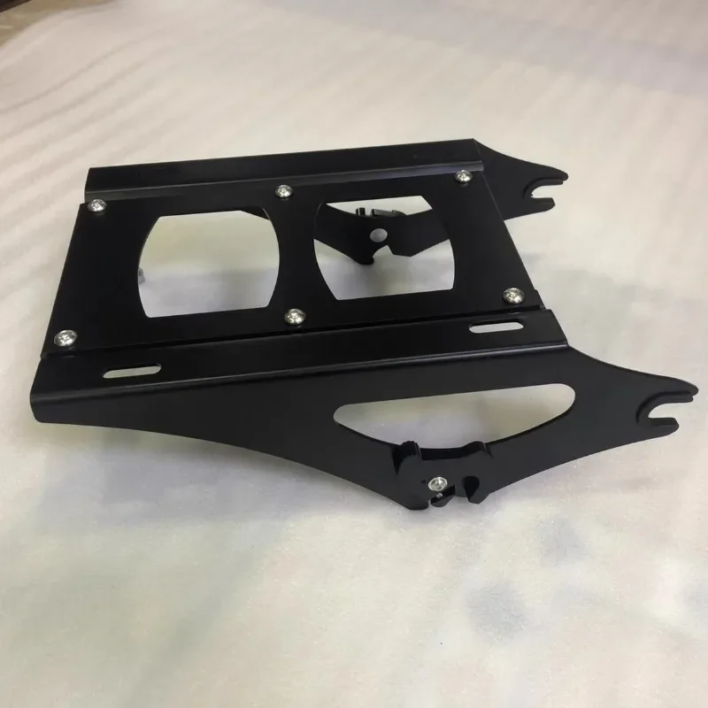 أجزاء لدراجة Harley Road King Highway Glide Avenue المُعاد تركيبها منخفضة الذيل 09 إلى 2023