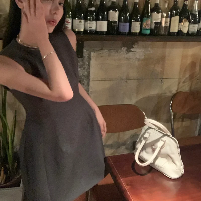 فستان نسائي قصير بدون أكمام على شكل حرف A ، أحادي اللون ، بسيط ، براق ، أنيق ، كل المطابقة ، النمط الكوري ، كلاسيكي ، الصيف