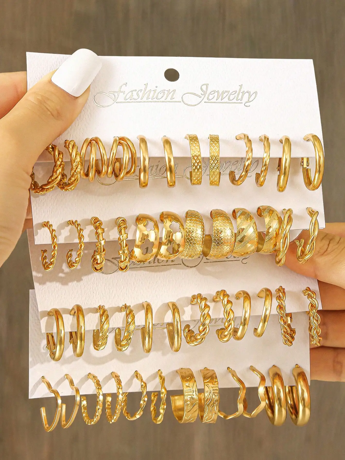 

48 шт./12 комплектов золотых сережек-колье для женщин, винтажный шикарный стиль, модные украшения для повседневной носки и свиданий