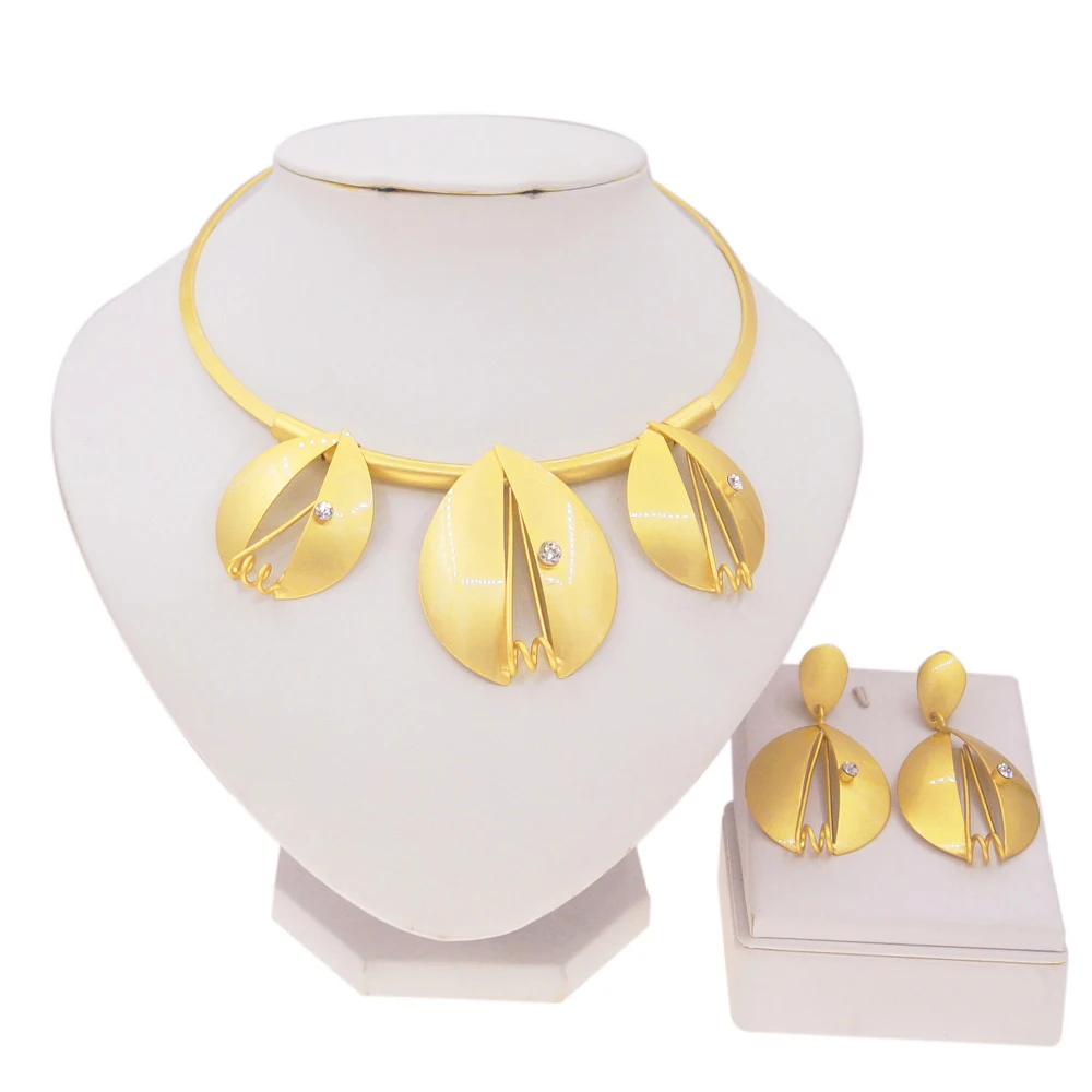 

Simple hot selling jewelry set New Year Christmas 4 piece gift accessories