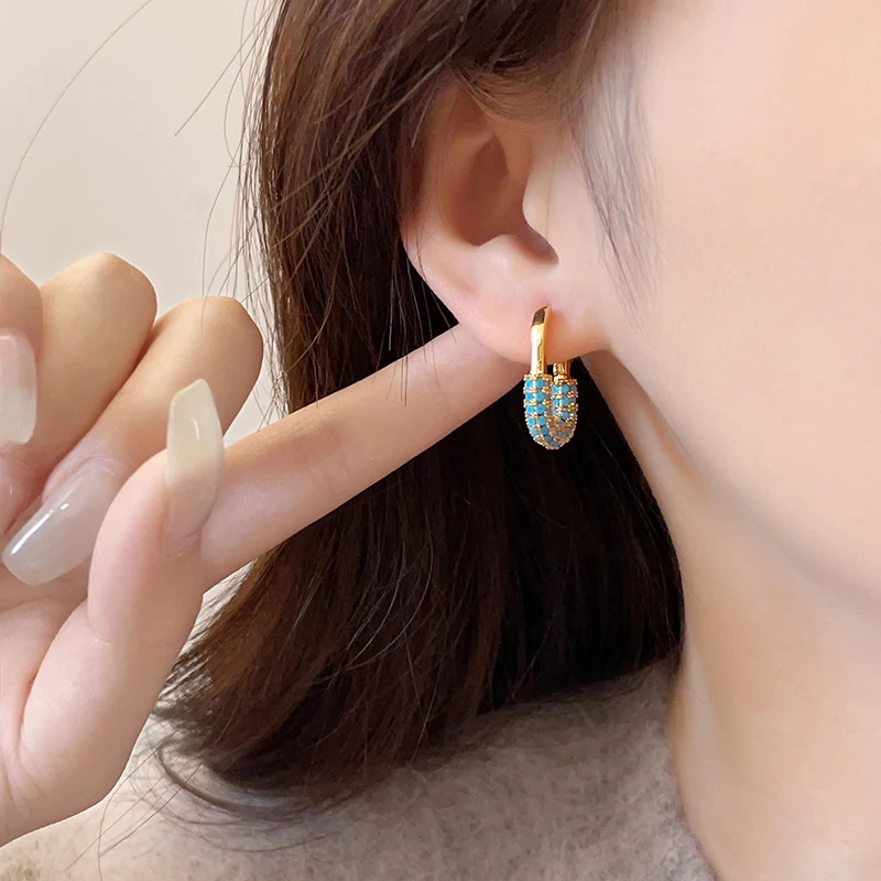 Türkis-Plattierte 18K Gold U-förmige Ohrringe für Damen 2026 Neues Trendiges Design Schmuck Luxuriöses Accessoire für Partys Geschenk – Detail 3