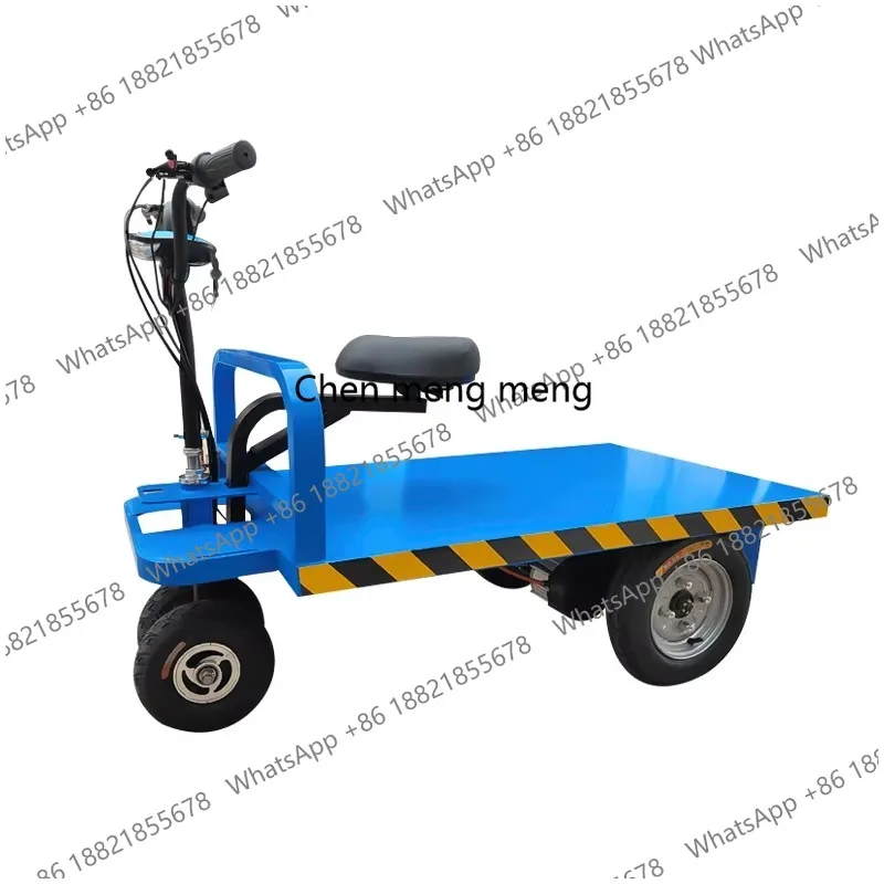 Electric Three-wheeled Flatbed Car Is Riding Backwards and Forwards To Pull The Cargo Carrier Orchard Greenhouse Transport 3