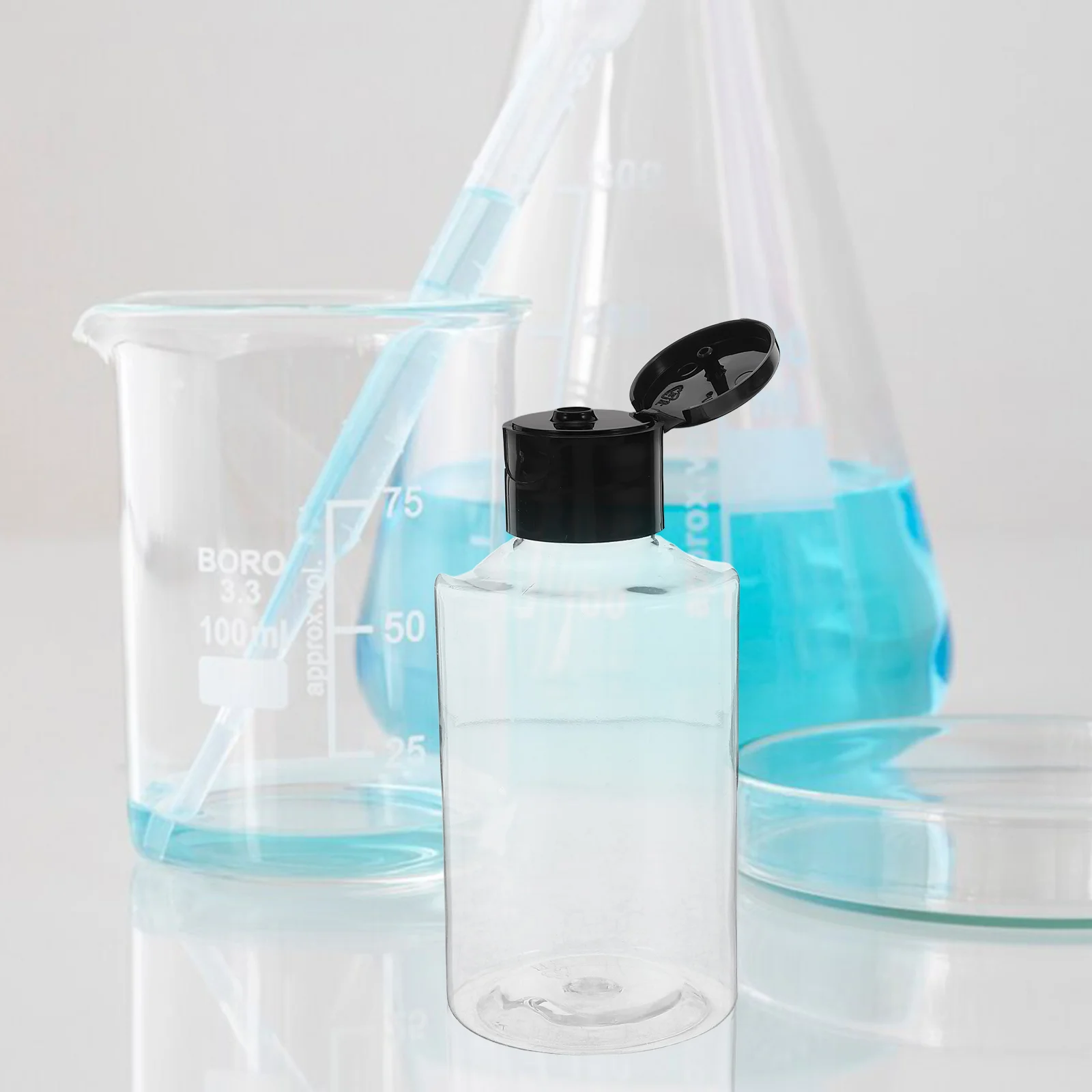 

12pcs Flip Top Squeeze Bottles Clear Plastic Empty Refillable Dispensers Lab Reagent Container Travel Bottles Leakproof