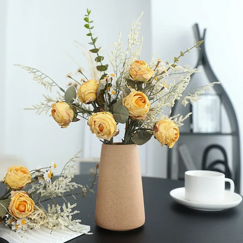 

Artificial Flowers, Faux Flowers, Fake Flowers - Realistic Silk Burnt Edge Vintage Rose with Stem for Home, Bridal, Wedding, Par