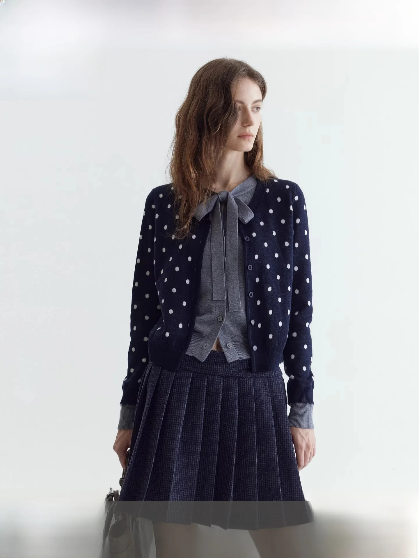 

Fano Vintage Knitted Cardigan Women's Aosphere Polka Dot Bow Tie Layering Fake Two-Piece Top Polyester Fiber Long Sve