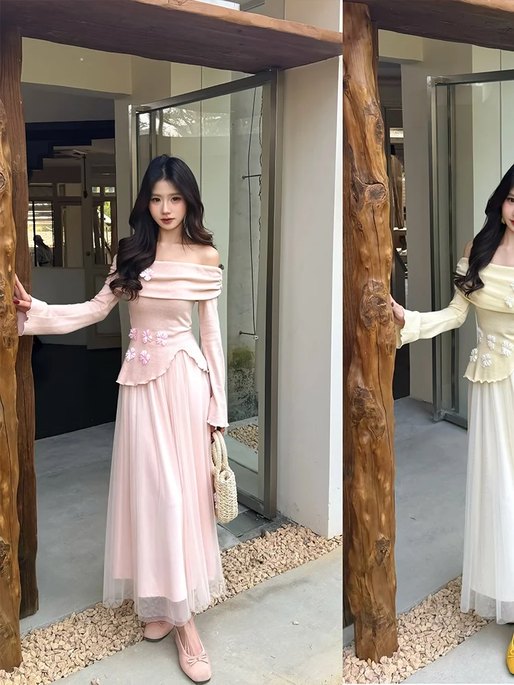 

Spring Faion Set with Lace Skirt And One oulder Top Slimming High Rise Design Floral Print Casual Comfortable Polyester B...