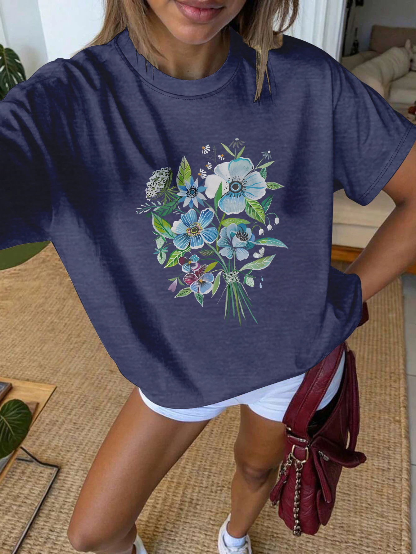 

Женская футболка больших размеров с круглым вырезом и синим букетом с принтом и короткими рукавами, летние модные повседневные топы