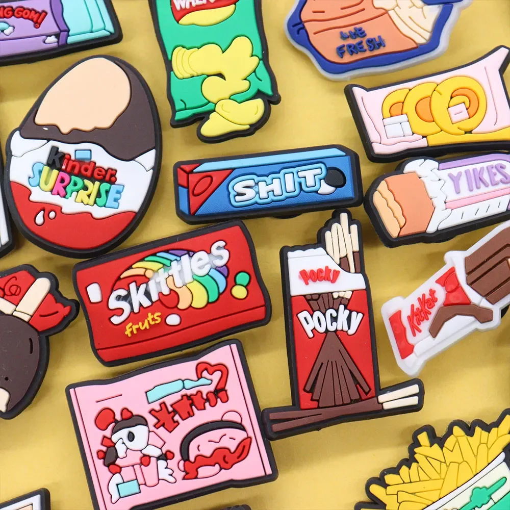 1 قطعة لذيذ كوكي المقلية الدجاج الشوكولاته بار الحلوى الأطفال بولي كلوريد الفينيل إبزيم حذاء السحر تسد اكسسوارات تناسب النساء الصنادل #3