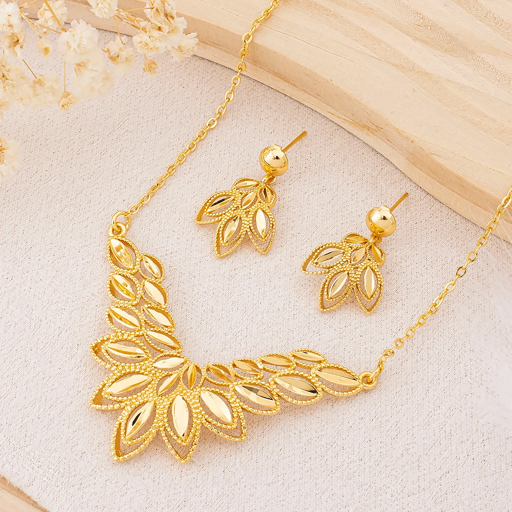 Rice Husk Stainless Steel Necklace Earrings 2pcs Set Gold Plating Hollow Design Jewelry Set Women's Daily Wardrobe Choices Gifts