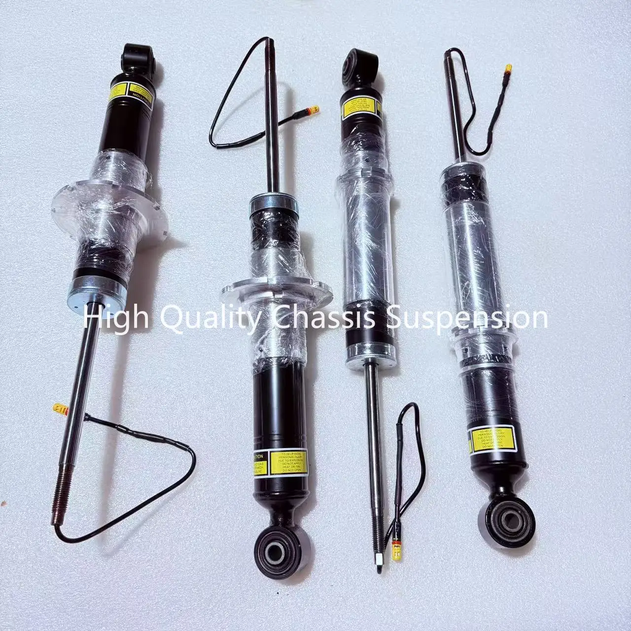 

Высококачественные 4-х элементные передние и задние амортизаторы с ADS для Ferrari 812 2017-2022