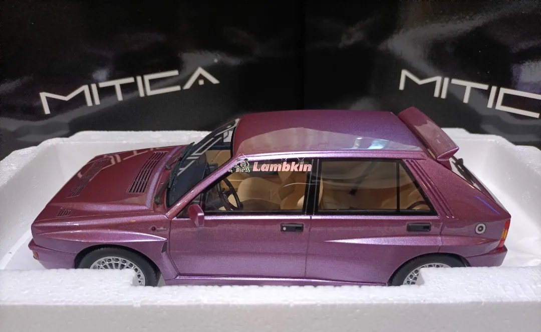 Mitica 1/18 Lancia Delta EVO II โมเดลรถยนต์สปอร์ตแฮทช์แบ็ก4ประตูสีม่วงเมทัลลิคเครื่องประดับของขวัญคลาสสิก