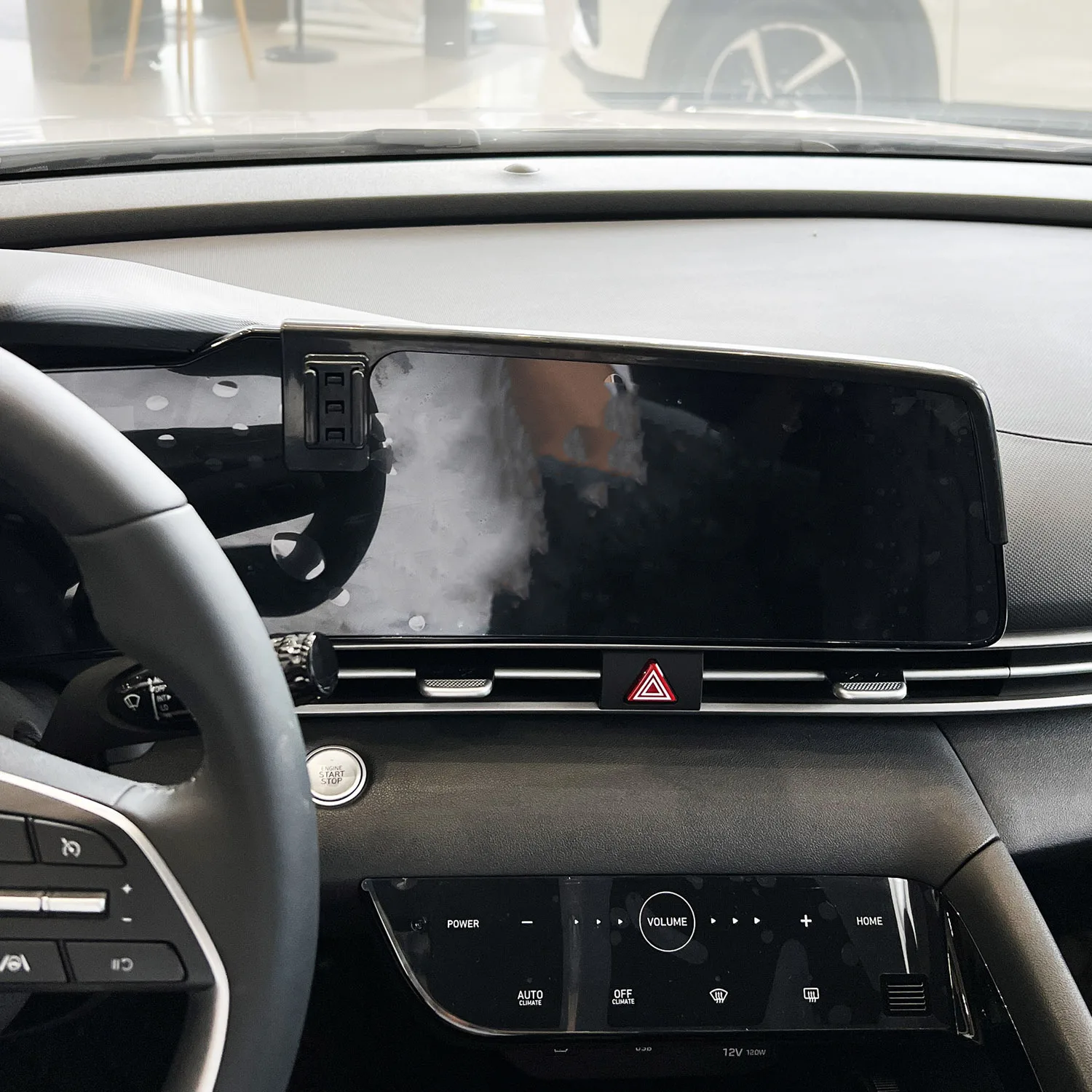 For Hyundai Elantra CN7 2021 2022 2023 2024 Phone Holder Car Magnet Wireless Charging Phone Support MagSafe Car Accessories