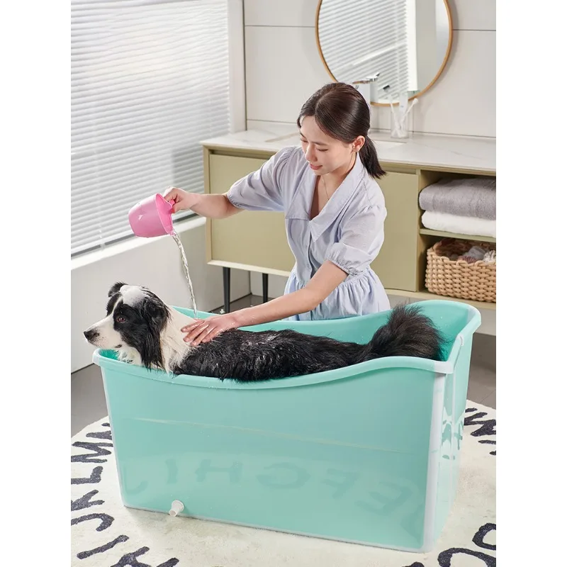 Portable Pet Bath Tub, Foldable Dog Swimming Pool for Golden Retrievers and Labradors