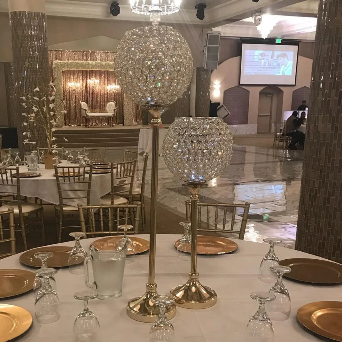 

4pcs/12pcs)60cm/90cm)Crystal Beaded Ball Wedding Table Centerpiece Candle Holder Decorative For Wedding Ceremony 1607