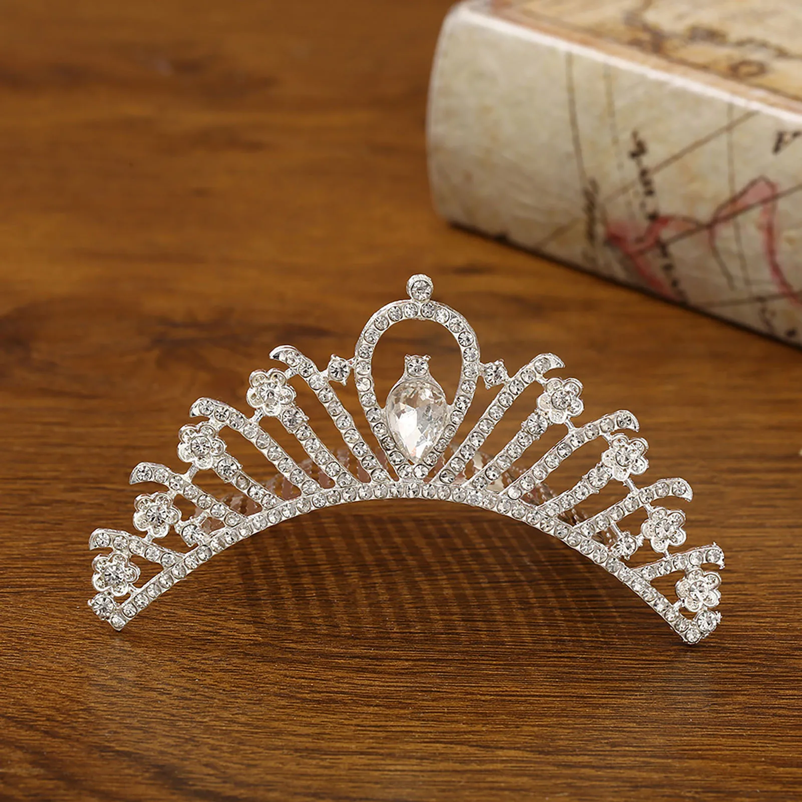 Mini Princess Diadem Simple Tiaras and Crowns with Hair Comb Little Girls Hair Jewelry Shiny Crystal Headbands Fashion Headdress