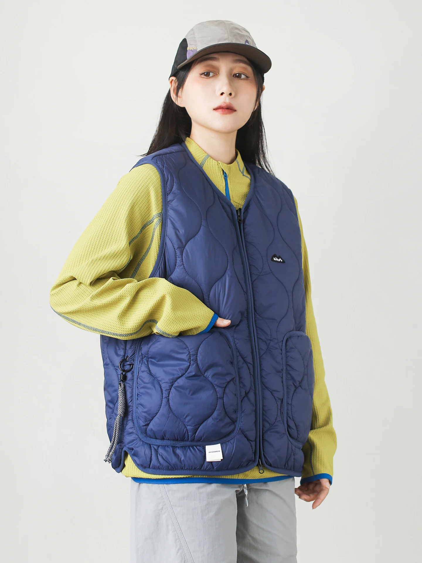 Mandu Outdoor Lightweight Sleeveless Thickened Zipper Vest Unisex Warmth Diamond Patterned Cotton Jacket Dark Blue