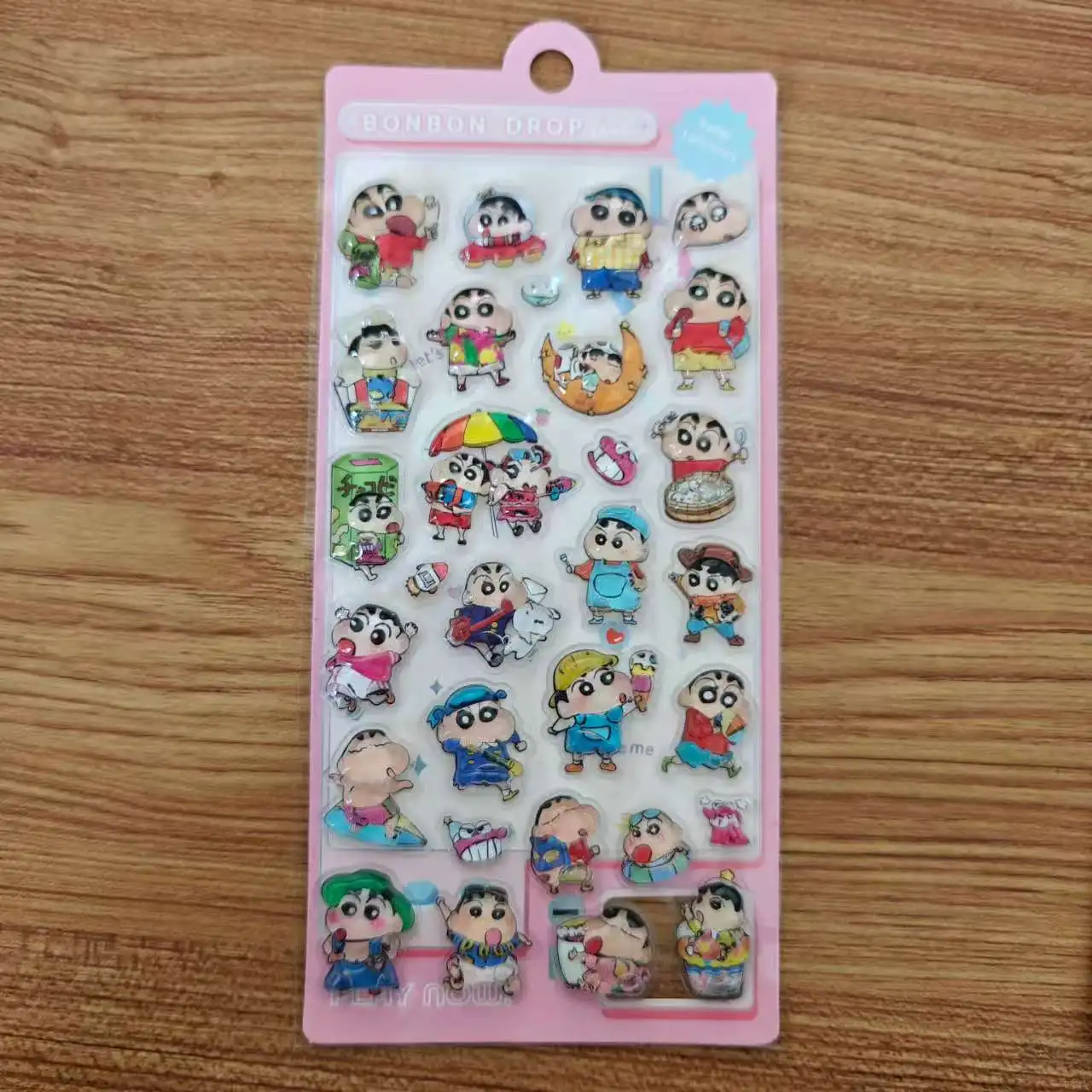 تلوين شين تشان ملصقات الإغاثة الكرتون الأصالة الأطفال مكافأة ملصقات الأزياء حساسة شخصية ملصقات الزخرفية