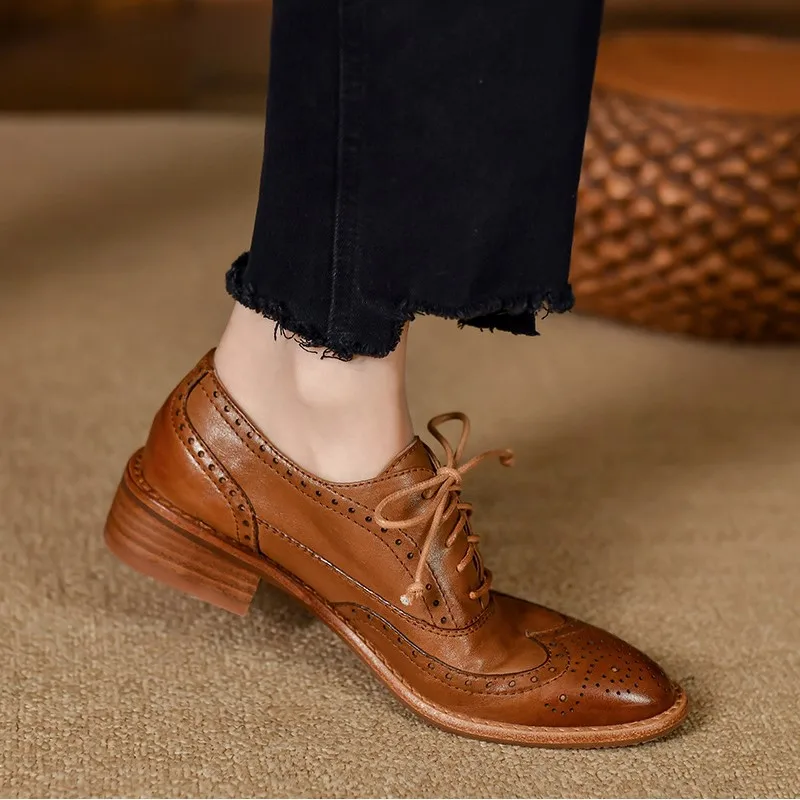 Lace-Up Brogue Shoes For Women Vintage Oxfords Flat Shoes Woman Cowhide Lady Flats Retro Low Heel British Style Quality Oxfords