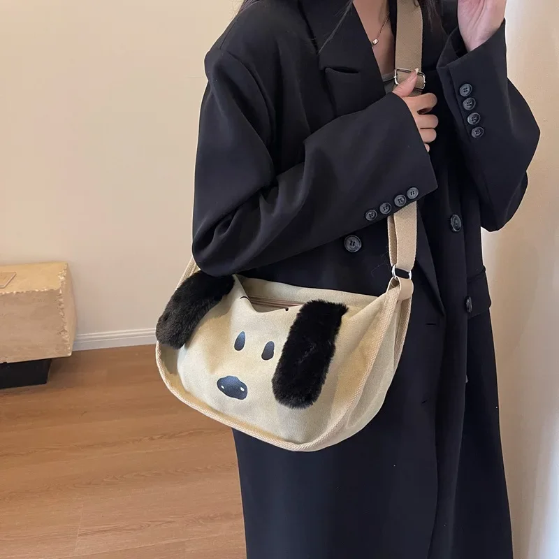 

Snoopy Large Capacity Canvas Shoulder Bag Women's New Cross Body Bag Fashion Cute messenger bag handbag