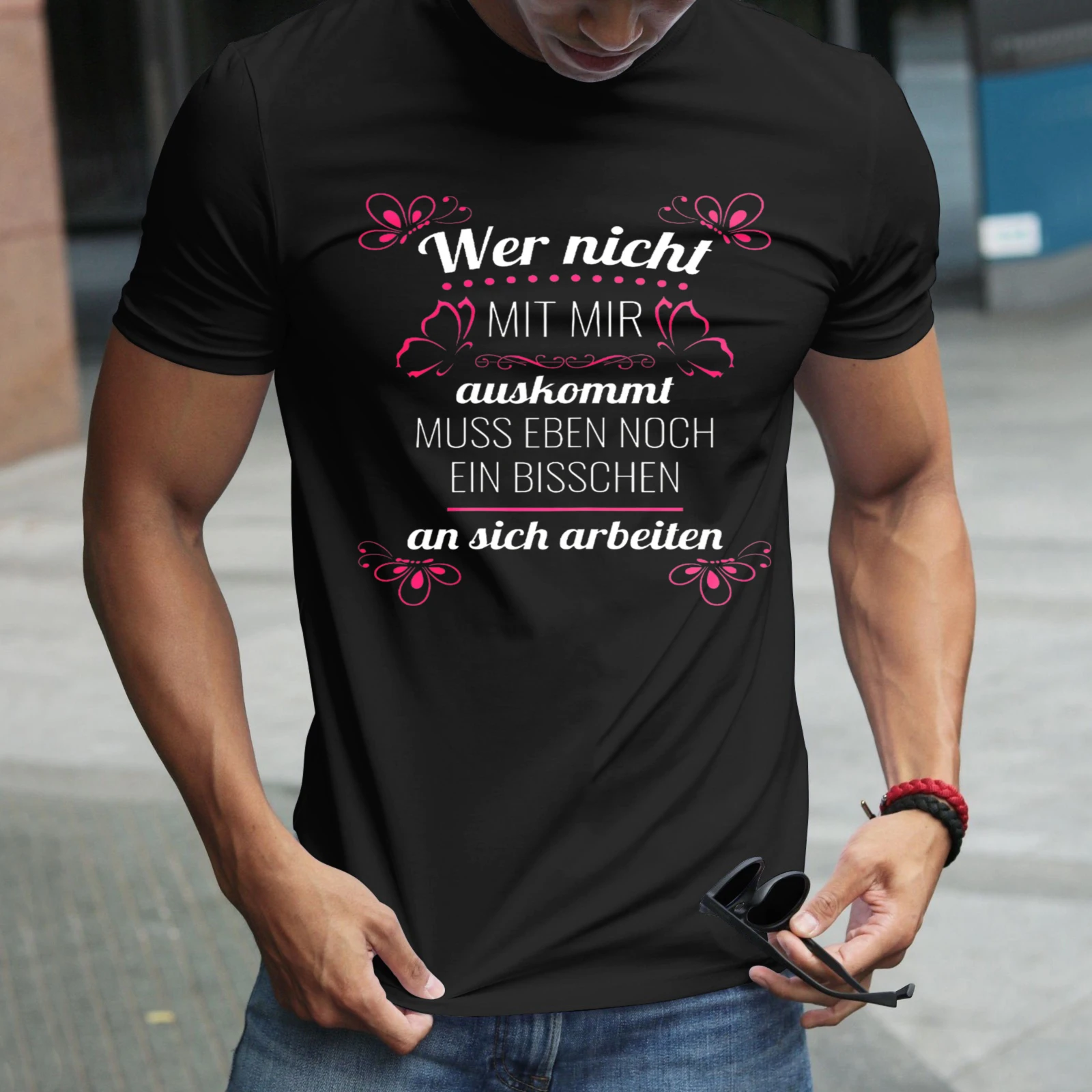 Herren-T-Shirt: Wer nicht mit mir mithalten kann, muss sich noch ein wenig auf die Dinge konzentrieren. Perfekt für Freizeitkleidung, Partys und Karneval-Outfits.