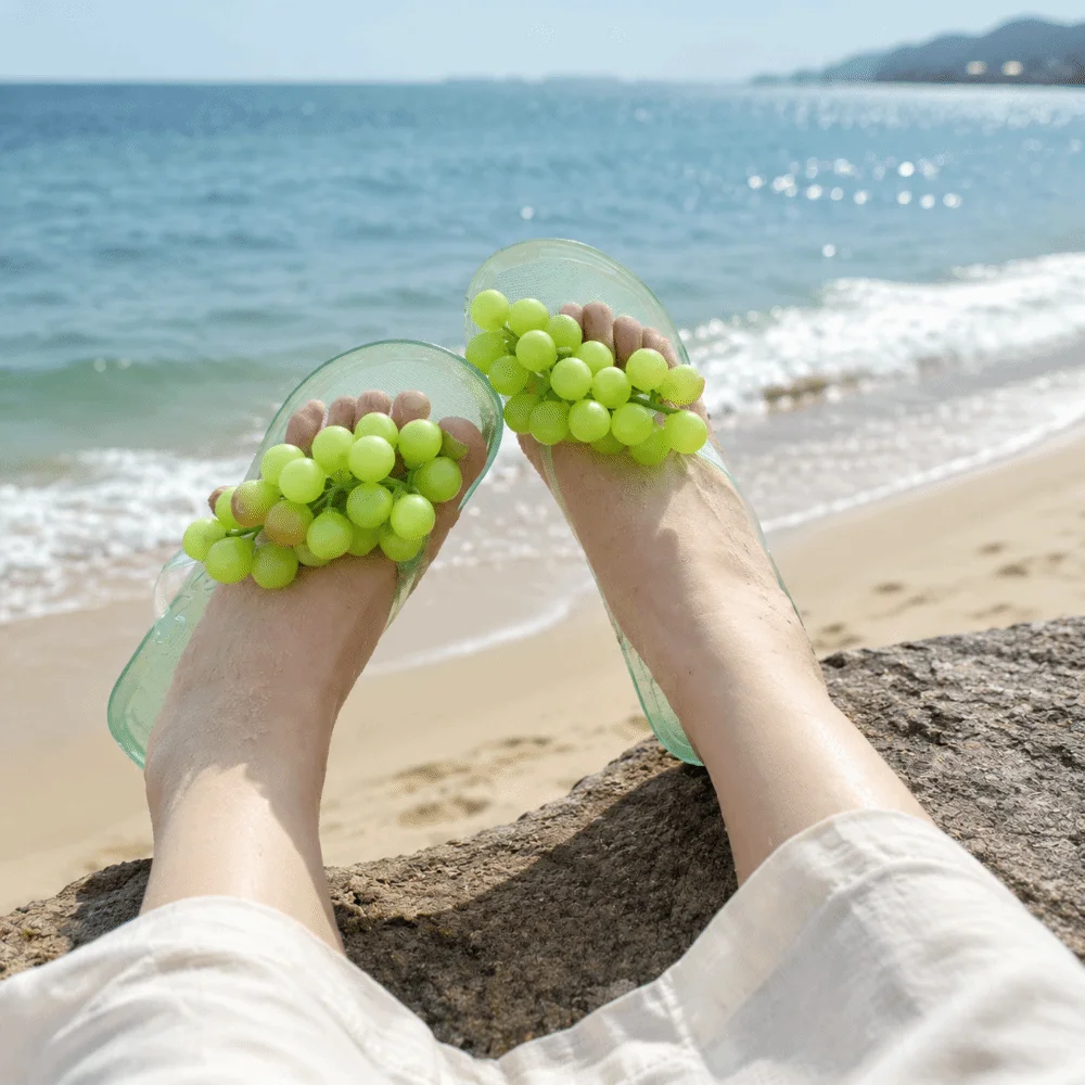 Girl Gift Grape Women's Casual Slippers Non-slip Breathable Flip Flops Slippers PVC Fashion Flat Sandals Home Essential