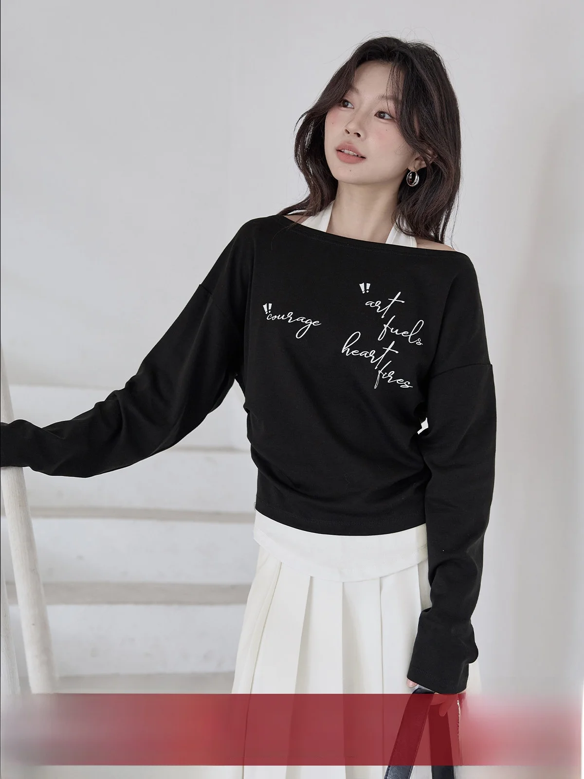 

HuiXi Long Sleeve T-Shirt Women's Spring 2026 New Style Neck Hanging Shoulder Loose Fit Slimming Top Korean Style Commute