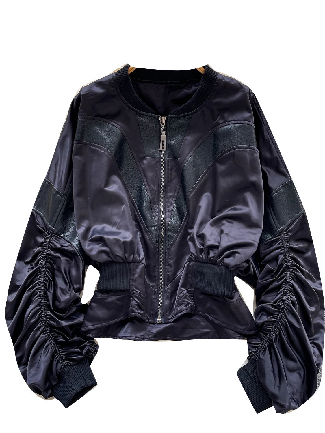 Retro American Faion Colletto alla coreana Jaet Donna Autunno 2025 Cappotto in pelle plissettata patchwork cinched in vita Or Out da donna...