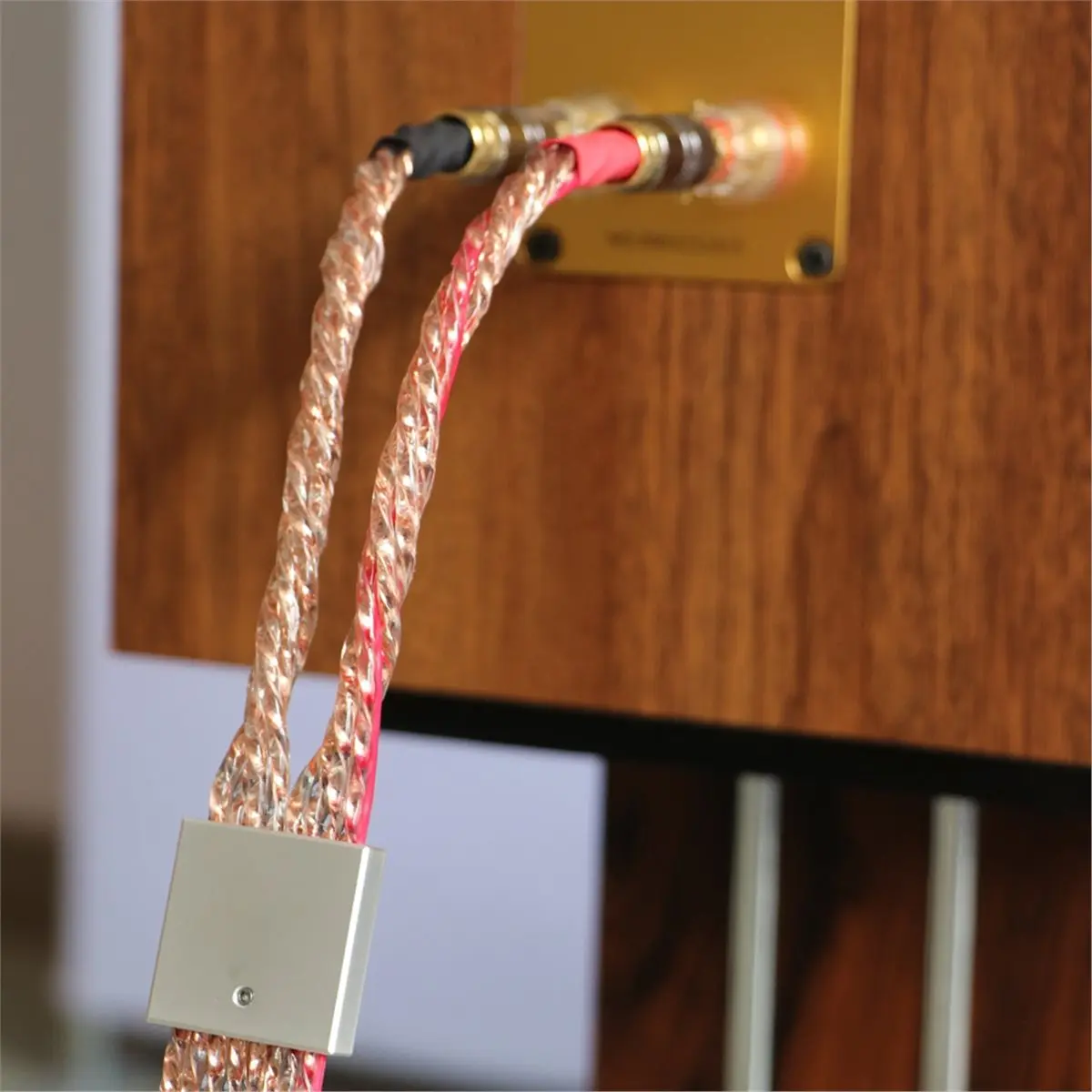 DT90 New Pair Flat Speaker Cable 5N OCC Copper Loudspeaker Wire SelfLocked Banana Plug Audio Cable with Foil Shield Home Cinema