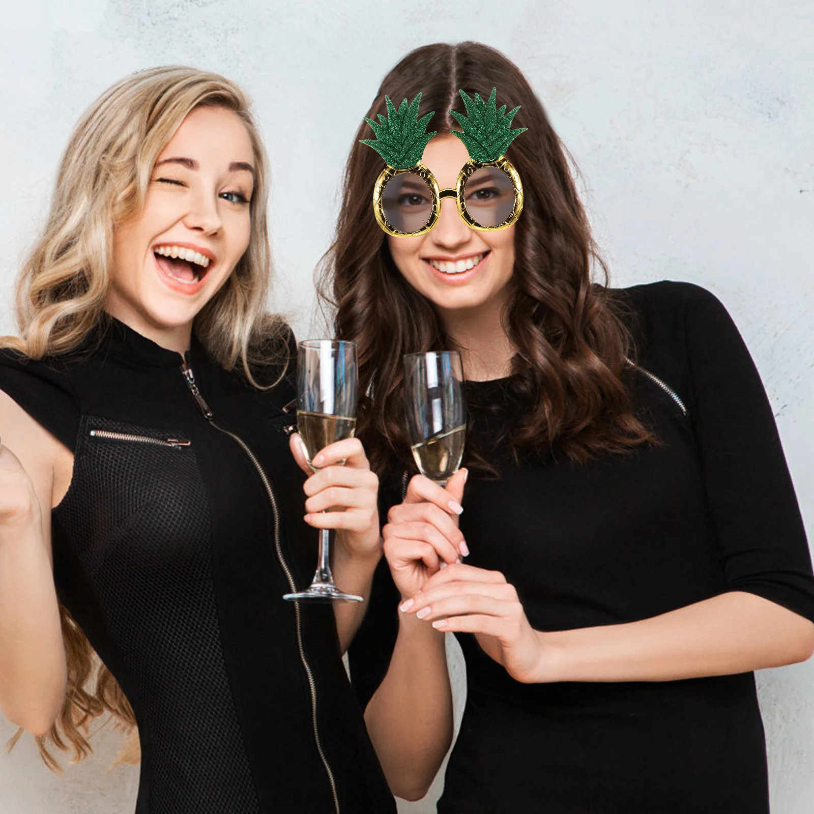 

2Pcs Pineapple Hawaiian Sunglasses Novelty Party Glasses Summer Beach Luau Birthday Photo Booth Funny Photobooth Props Funny