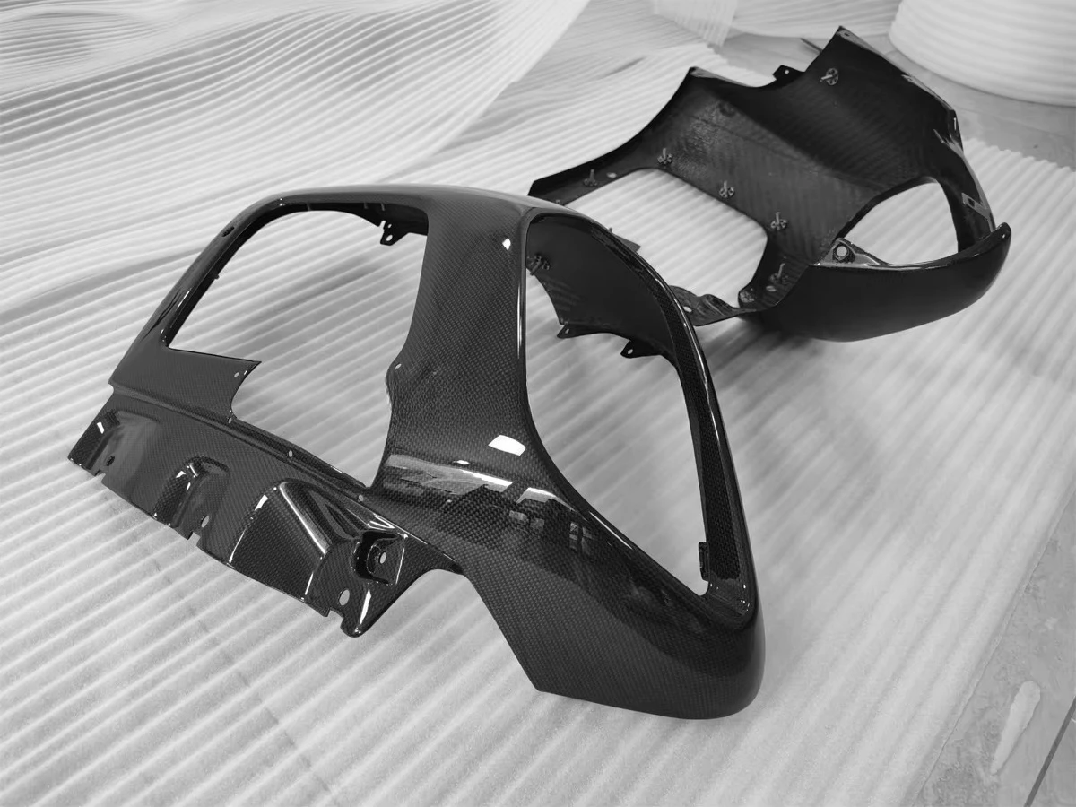 Dry Carbon Fiber Rear Bumper Rear Lip Spoiler 812