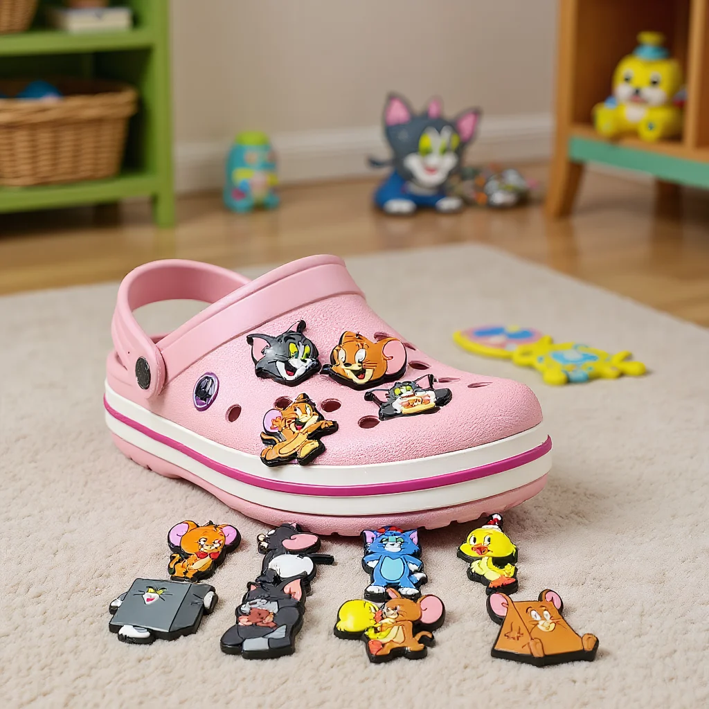 12 unids/set Jerry y Tom Series dijes de zapatos para zuecos toboganes de burbujas sandalias accesorios decoraciones de zapatos hebilla para regalos de niños