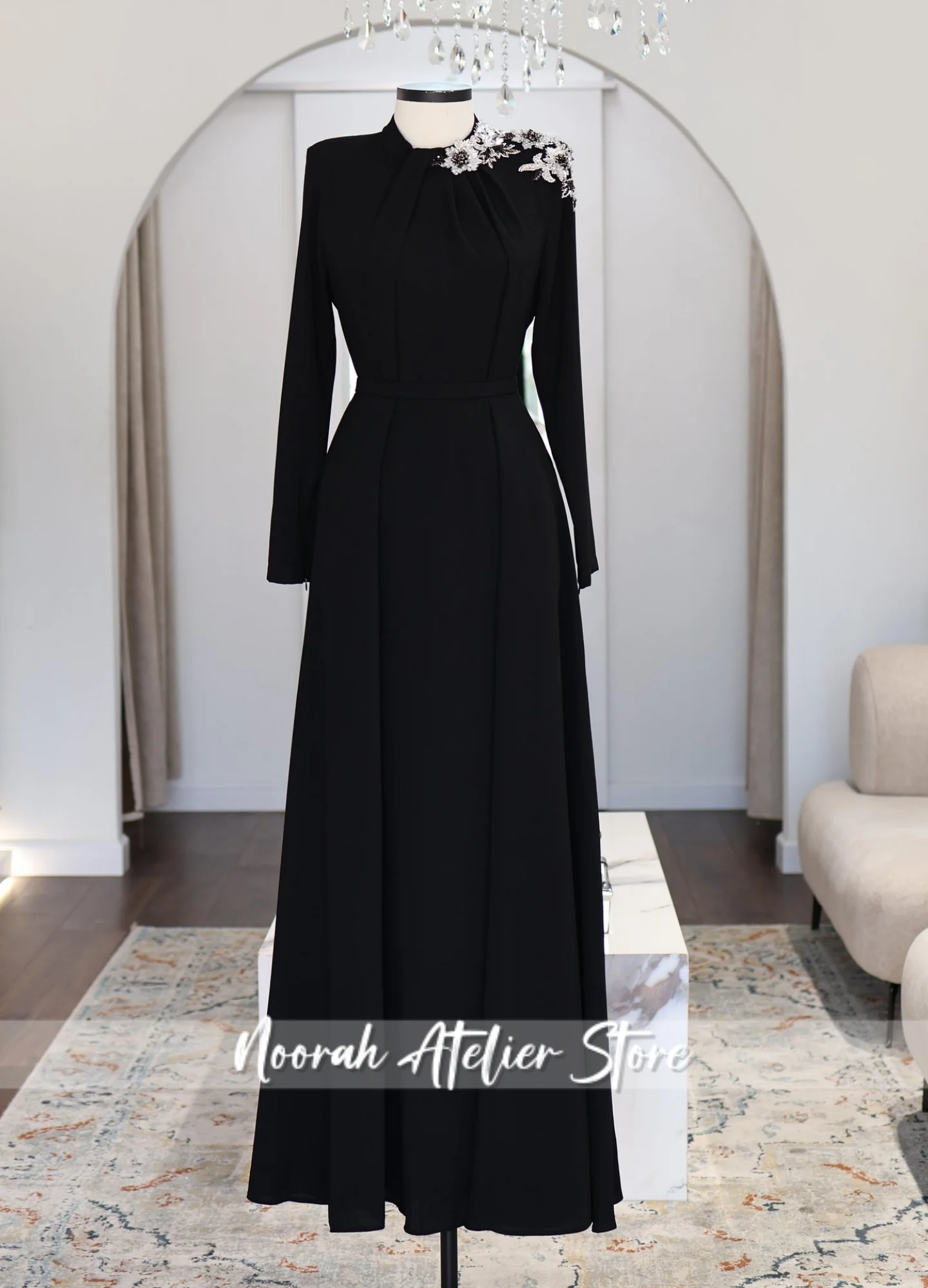 

Мусульманское черное вечернее платье с круглым вырезом и баской, роскошное свадебное платье с длинными рукавами 2025, официальное платье по индивидуальному заказу