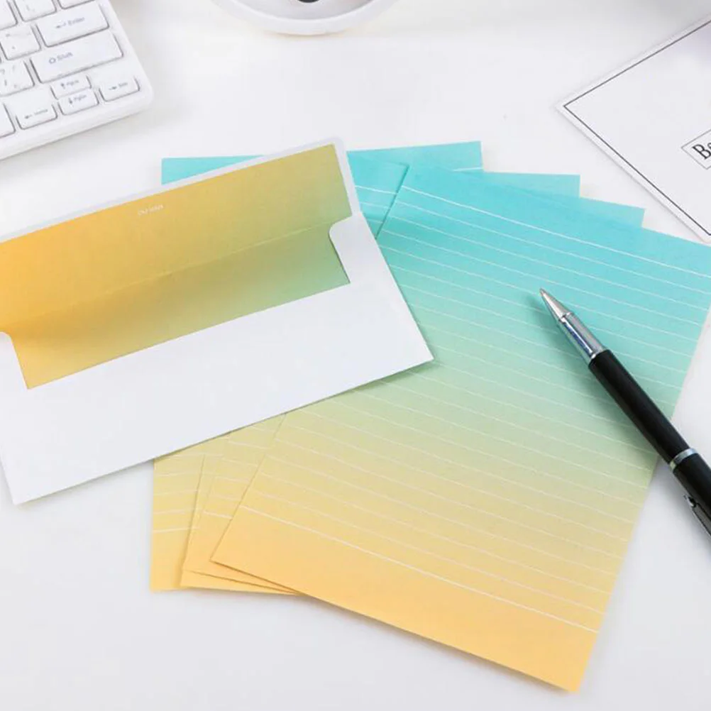4セットの便箋と封筒セット グラデーションカラーの筆記用具 手紙、招待状、感謝状に最適