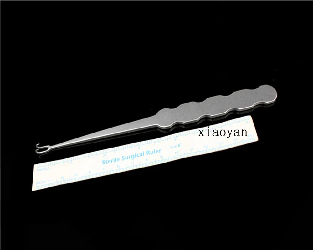 Medical double-tooth skin retractor hand surgery foot superficial tissue retractor pulling tool