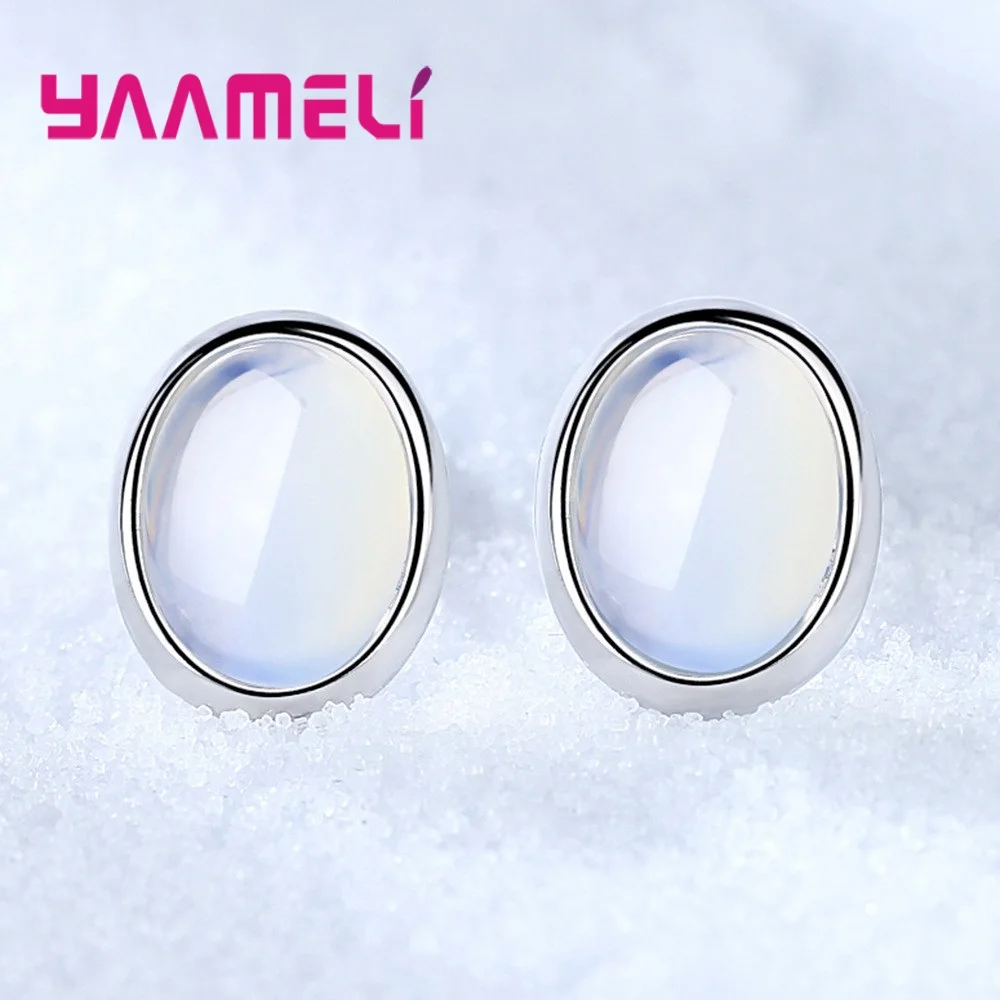 Retro Moonstone Stud Earring for Women 925 Sterling Silver Color White Oval Semi-precious Stone Earrings for Party Gifts