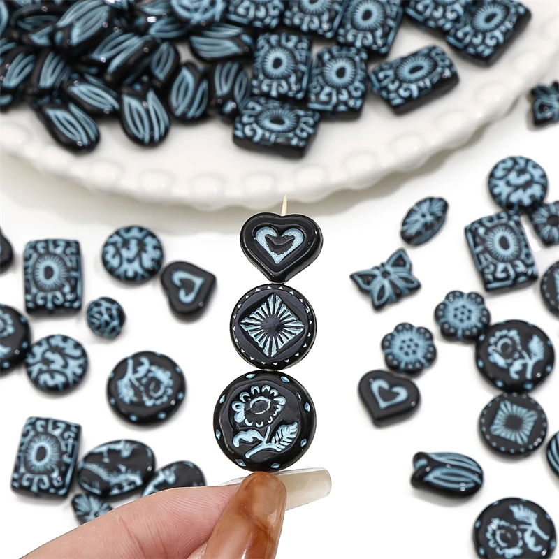 แฟชั่นวาดสไตล์บาร็อคลูกปัดอะคริลิคหัวใจดอกไม้ผีเสื้อเสน่ห์สำหรับสร้อยคอสร้อยข้อมือ DIY เครื่องประดับทำ