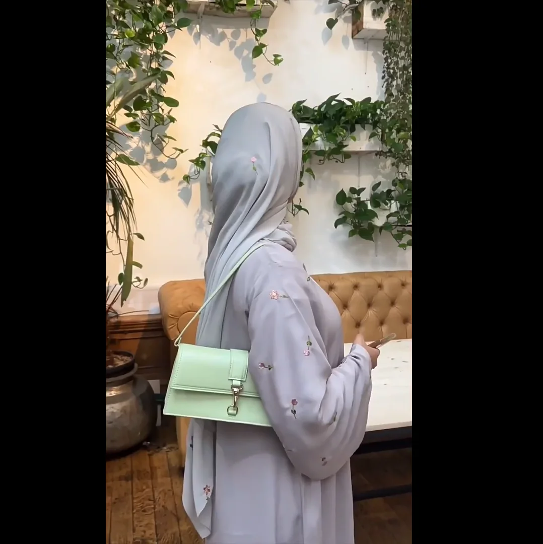 سترة إسلامية متواضعة مطرزة بالزهور للنساء دبي كيمونو عباية فستان قفطان تركي جلابية ملابس إسلامية جديدة