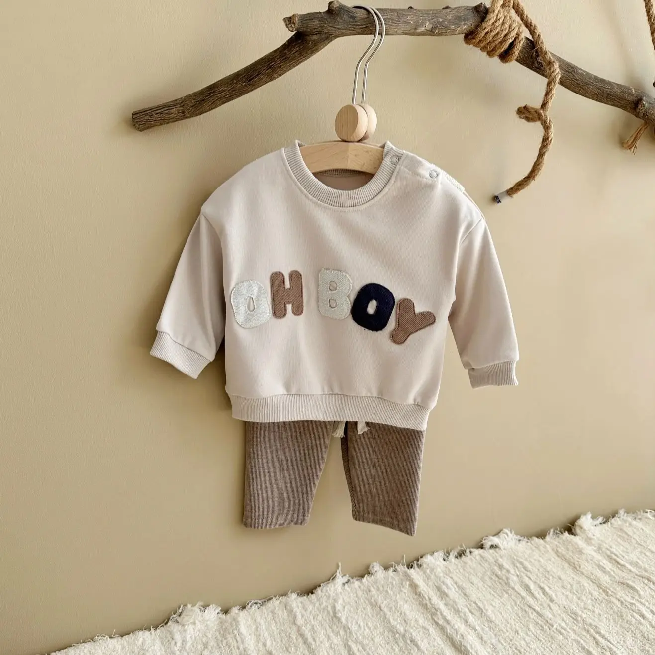 Baby Boy Clothes Set Newborn Infant Autumn Letter Patch Outfits Tops Pullover Shirt+Pants Casual Infant Clothing 0 to 3Years