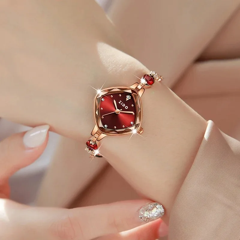 

UTHAI L100 Модные женские часы с высокой эстетичной стоимостью, простые и роскошные, браслет с бриллиантами, кварцевые часы ﻿