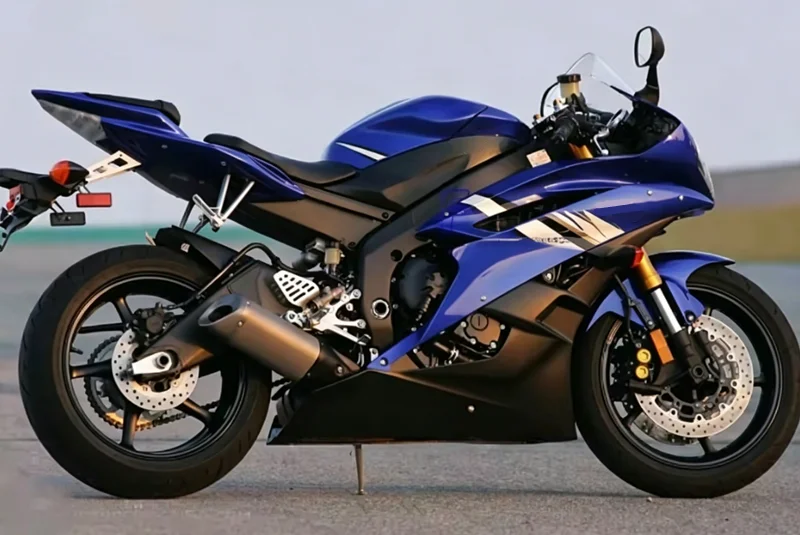 Suitable for Yamaha R6 2006 and 2007 motorcycles. Complete set of rectifier cover accessories with fuel tank cover. Customizable