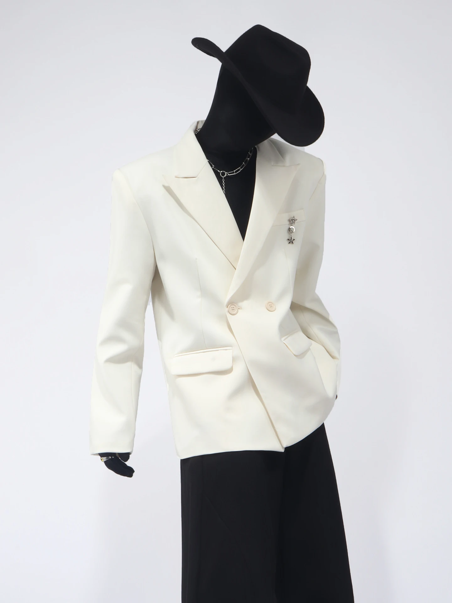 Men's Padded Shoulder Long Sleeve Blazer Jackets Men 2025 Autumn New Stylish Tailored Coats Male Solid Color Trendy Suit Jackets
