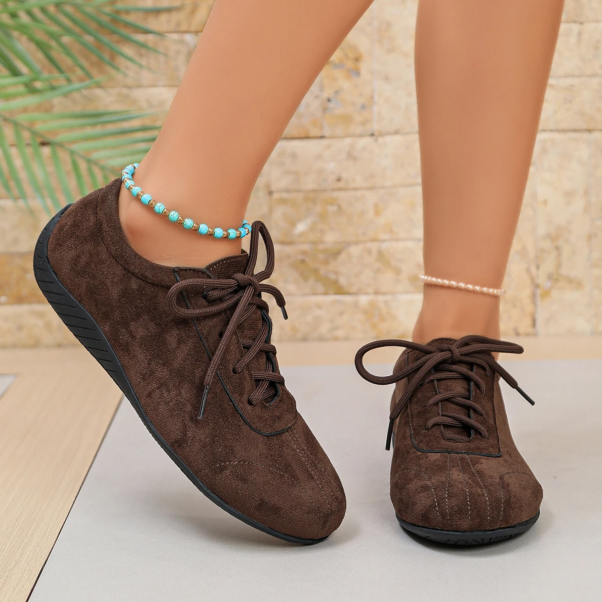 Damen-Schnürschuhe, flache Freizeitschuhe, weiche Sohle, Wildlederstoff, rutschfest, leicht, Vintage, bequem, für den täglichen Gebrauch im Freien. – Detail 2