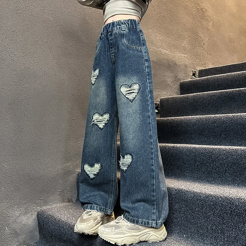 UNITIM Herbst Kinder-Jeans mit Liebes-Stickerei, Gerade Hosen für Junge Mädchen, Lose Elastische Taille, Denim-Hosen für Junge Teenager-Mädchen – Detail 11