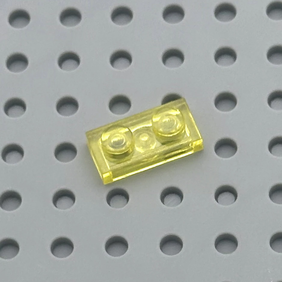 Variant: Transparent Yellow