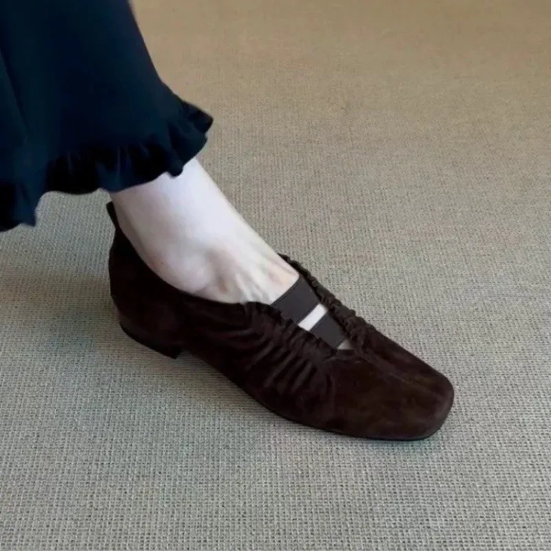 2025 صيف جديد أزياء المرأة ساحة تو مطوي شقة حذا فردي للسيدات المرأة عارضة تنوعا ماري جين مضخات